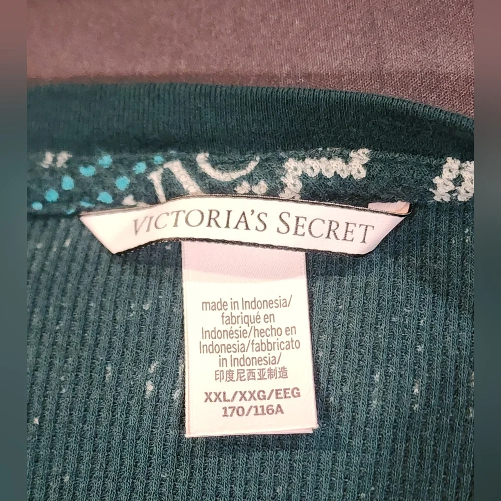 VICTORIA'S SECRET - Nordic Pattern Pajama Top Long Sleeve Warm & Cozy